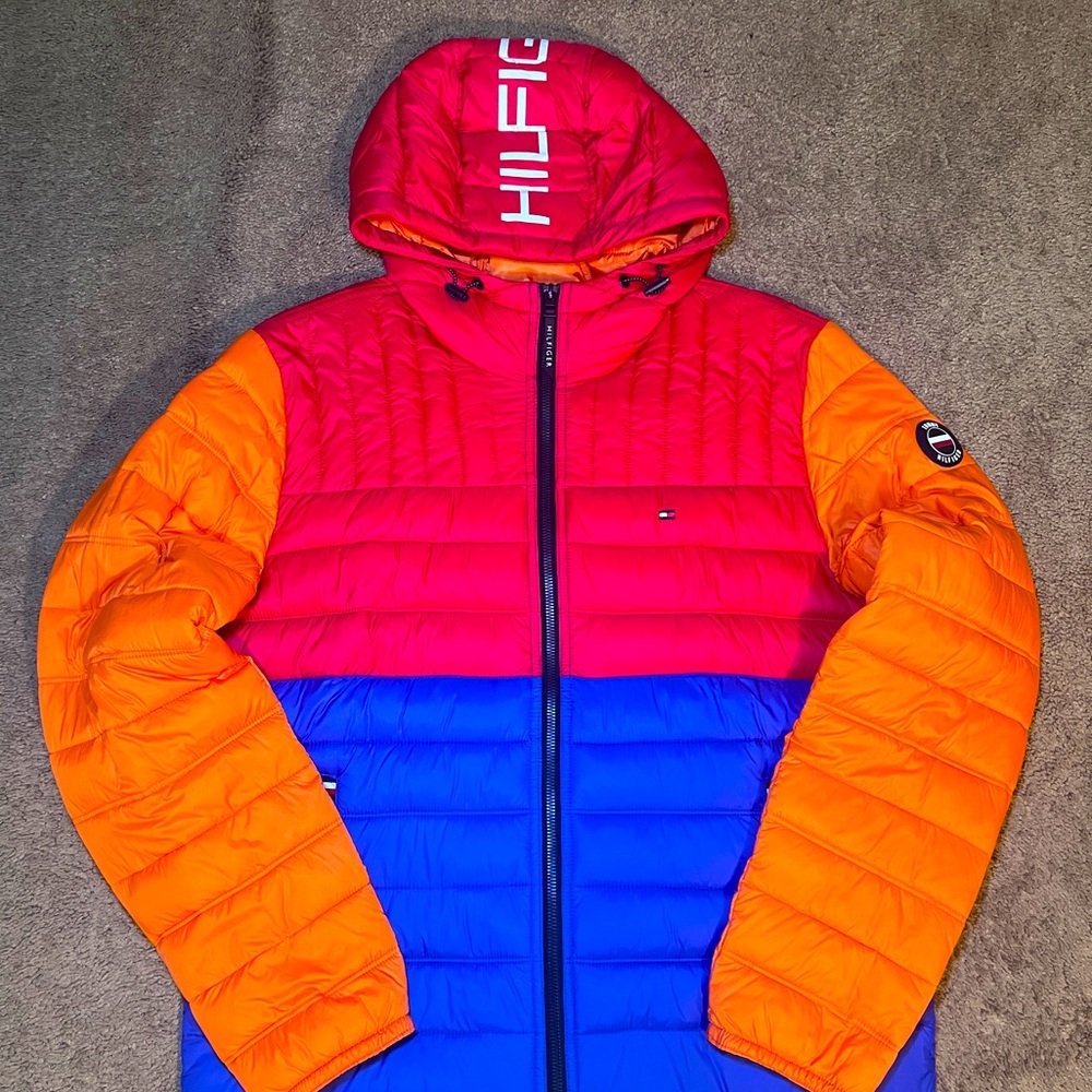 Tommy Hilfiger Puff Jacket ✈️ FREE SHIPPING